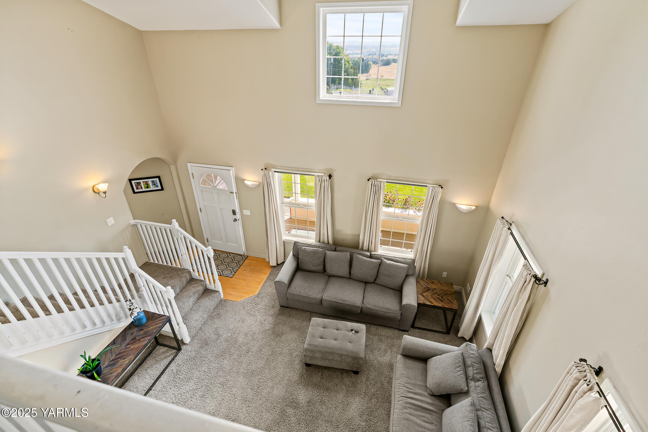 620 Tibbling Road Selah, WA 98942 - Photo 24 of 60 a bedroom with furniture and wooden floor