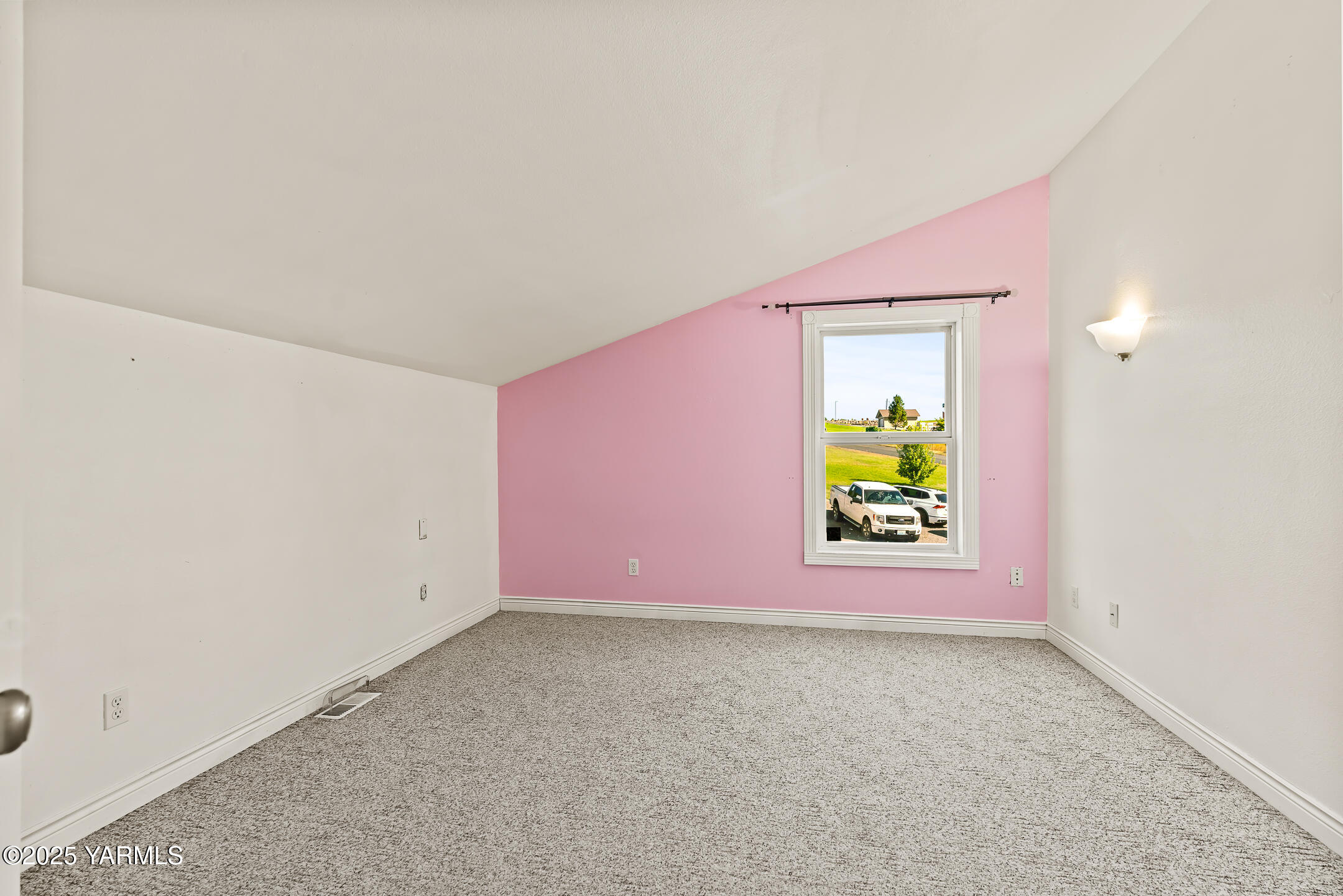 620 Tibbling Road Selah, WA 98942 - Photo 36 of 60 620TibblingRd-35