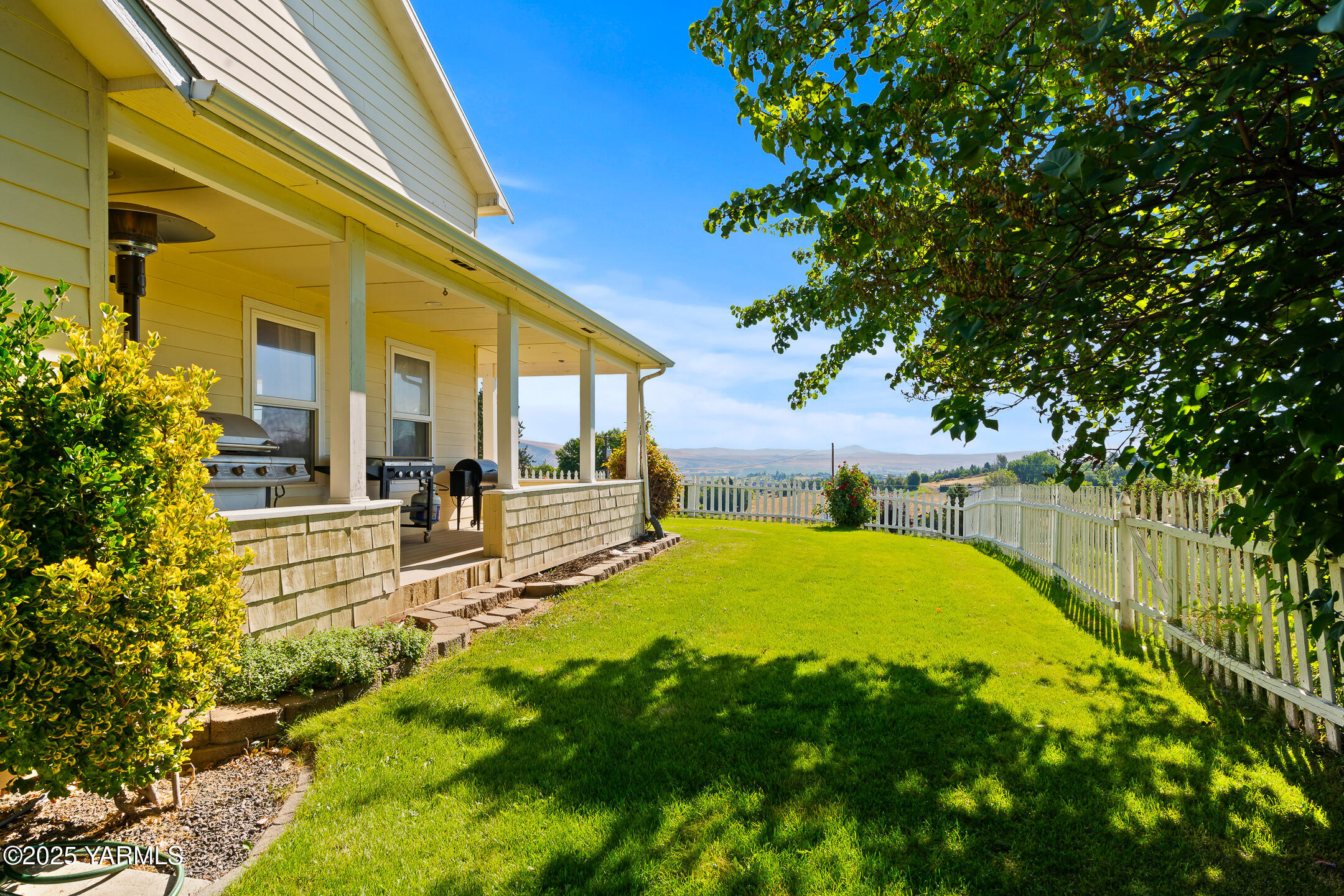 620 Tibbling Road Selah, WA 98942 - Photo 8 of 60 620TibblingRd-8