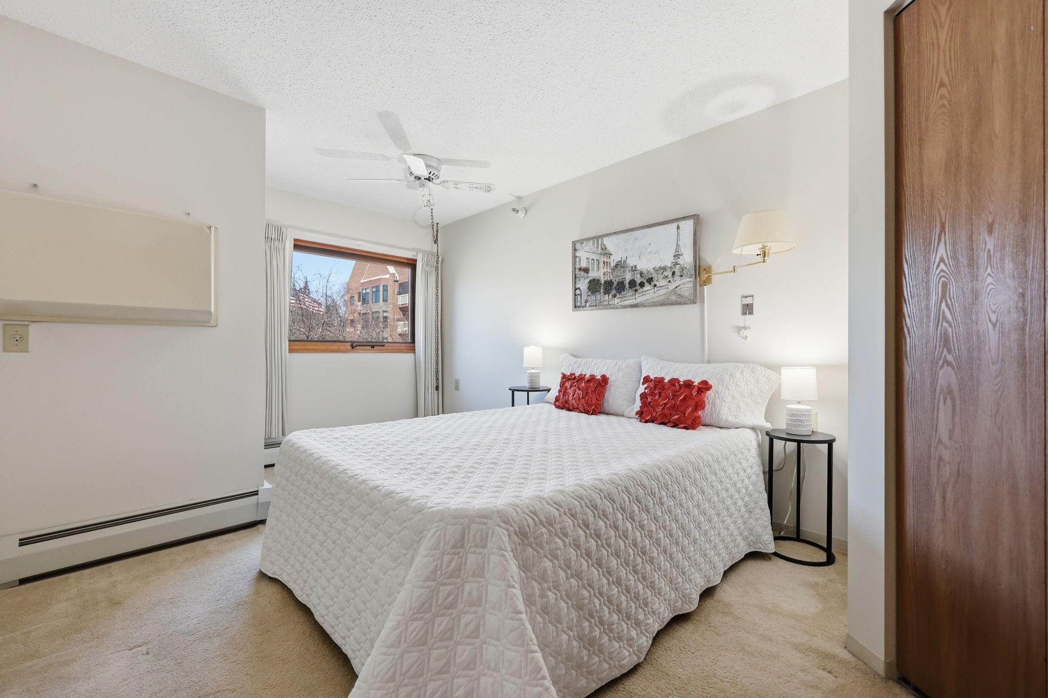 500 County B Road West, Unit 103 St. Paul, MN 55113 - Photo 11 of 41