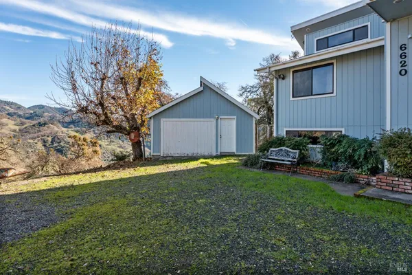 $749,000 | 6620 Robinson Creek Road, Ukiah, CA 95482