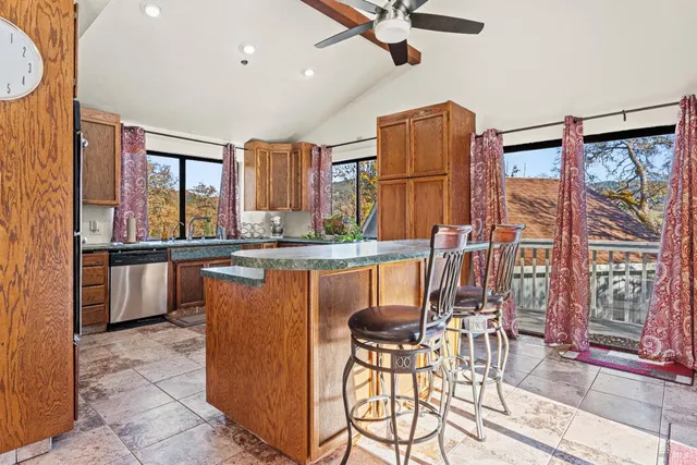 $749,000 | 6620 Robinson Creek Road, Ukiah, CA 95482