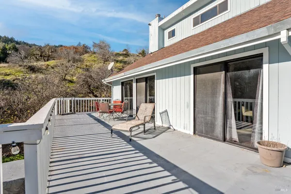 $749,000 | 6620 Robinson Creek Road, Ukiah, CA 95482