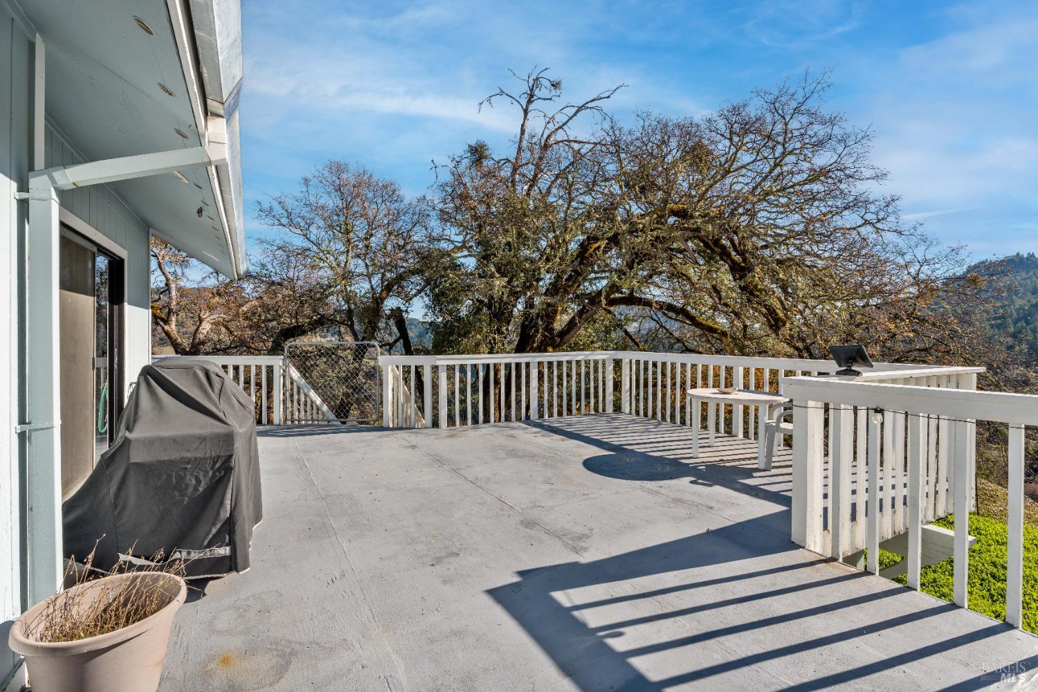 6620 Robinson Creek Road Ukiah, CA 95482 - Photo 8 of 47 a view of balcony with wooden floor and fence