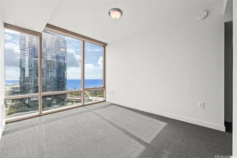 $2,100,000 | 1001 Queen Street, Unit 1900, Honolulu, HI 96814