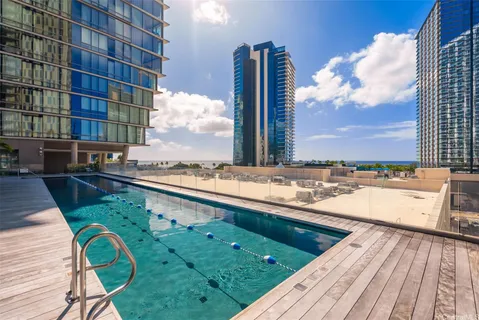 $2,100,000 | 1001 Queen Street, Unit 1900, Honolulu, HI 96814