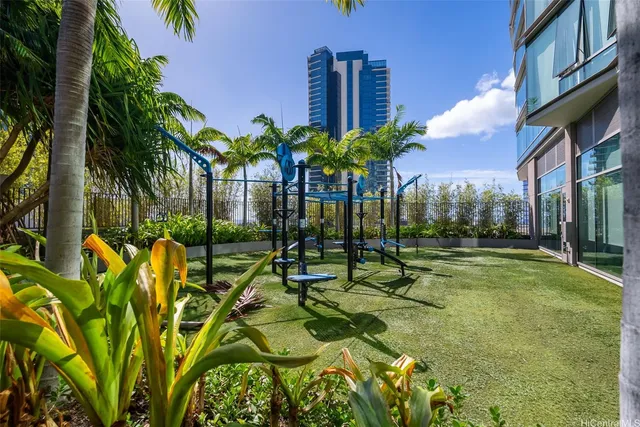 $2,100,000 | 1001 Queen Street, Unit 1900, Honolulu, HI 96814