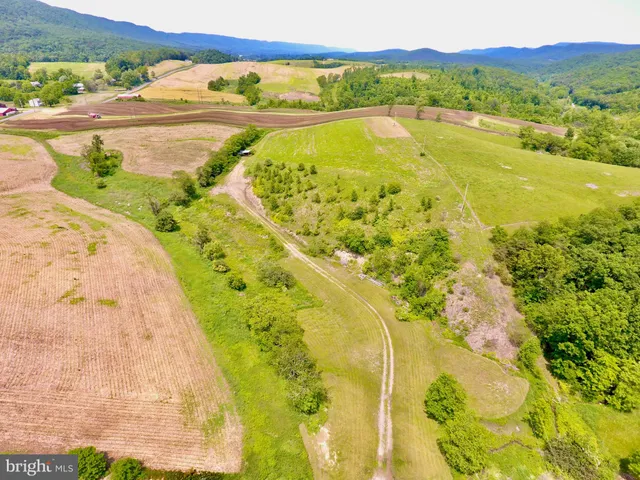 $105,000 | 200-blk Carberry Road, Saxton, PA 16678