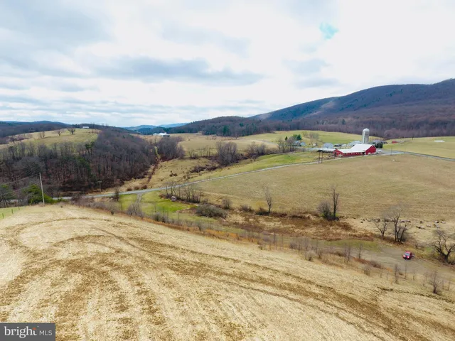 $105,000 | 200-blk Carberry Road, Saxton, PA 16678