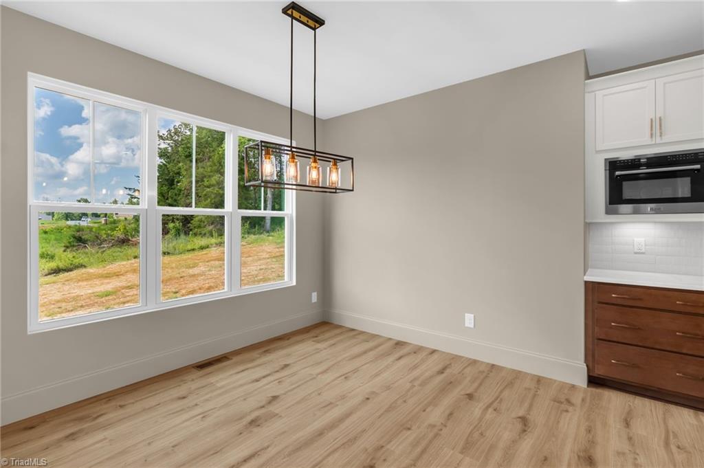 8810 Rudy Drive Kernersville, NC 27284 - Photo 13 of 48