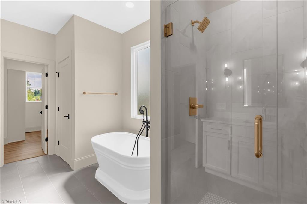 8810 Rudy Drive Kernersville, NC 27284 - Photo 24 of 48 Primary En-Suite