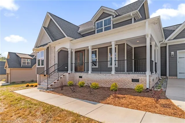 $639,900 | 8810 Rudy Drive, Kernersville, NC 27284