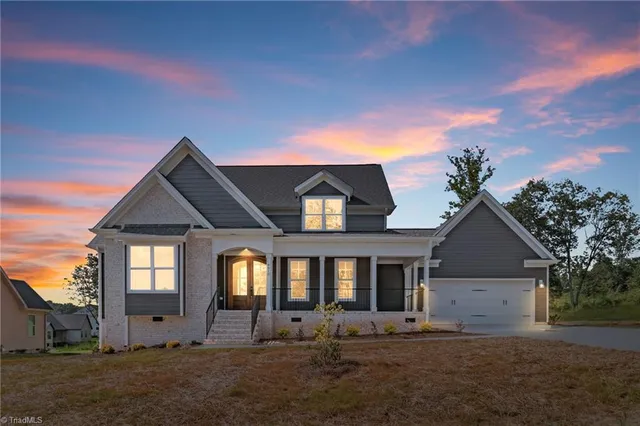 $639,900 | 8810 Rudy Drive, Kernersville, NC 27284