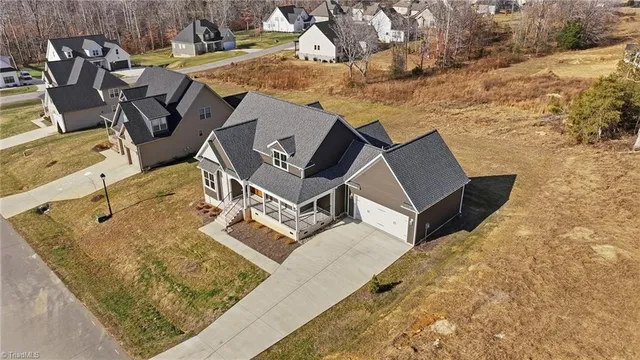 $639,900 | 8810 Rudy Drive, Kernersville, NC 27284