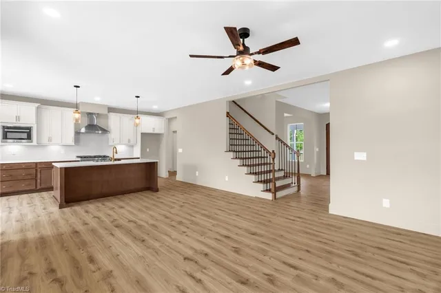 $639,900 | 8810 Rudy Drive, Kernersville, NC 27284