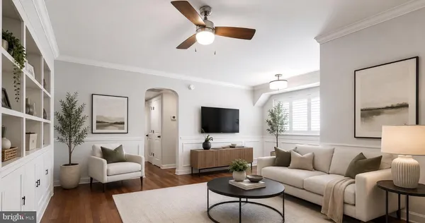 $2,950 | 820 South Washington Street, Unit A, Alexandria, VA 22314