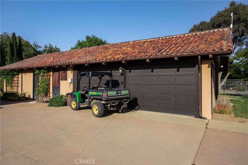 2995 Pleasant Road San Miguel, CA 93451 - Photo 15 of 75