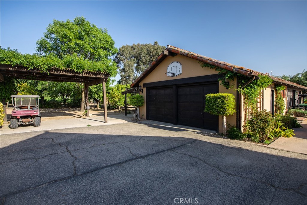 2995 Pleasant Road San Miguel, CA 93451 - Photo 17 of 75