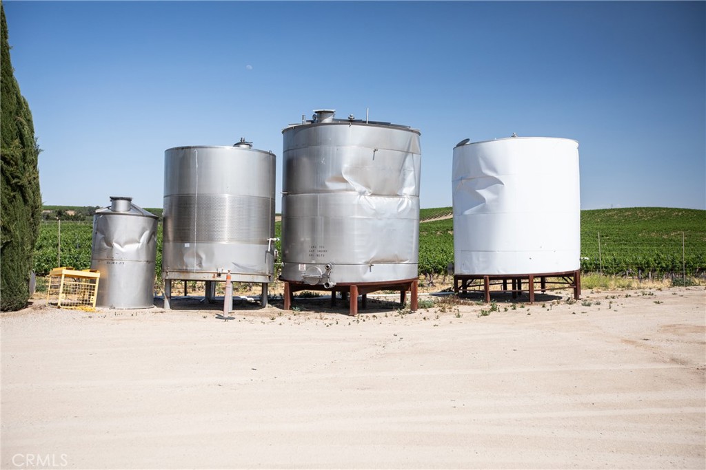 2995 Pleasant Road San Miguel, CA 93451 - Photo 56 of 75