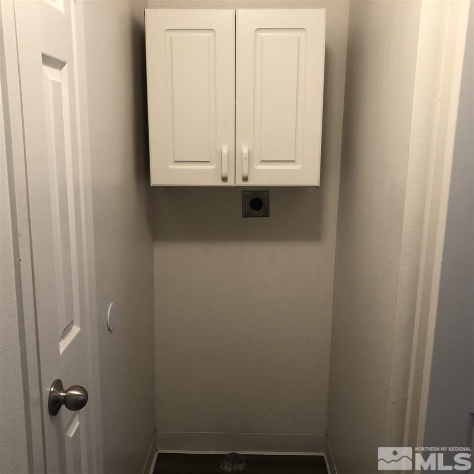 6720 Lotus Street Reno, NV 89506 - Photo 9 of 17 Photo 9
