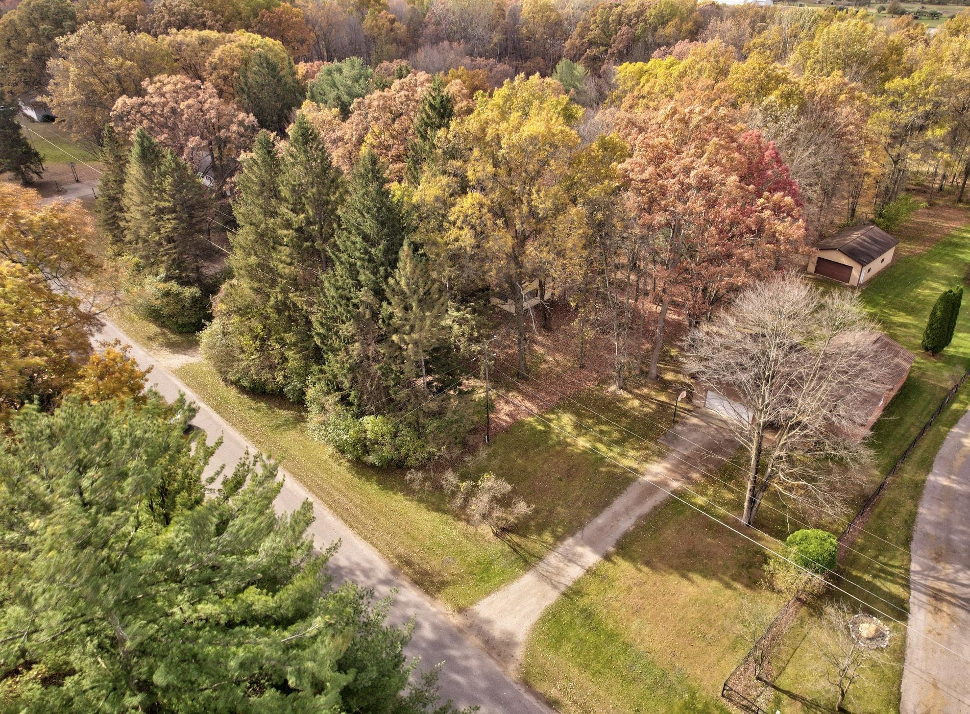 9750 Marshall Road Birch Run, MI 48415 - Photo 42 of 42 50193159-5439e263-7e05-496b-b5ed-4a757770da19.JPG