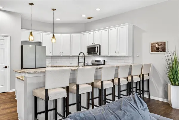 $729,000 | 15036 Eaglerise Drive, Lithia, FL 33547