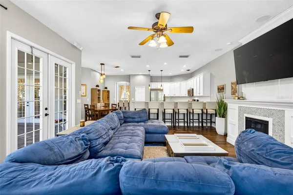 $729,000 | 15036 Eaglerise Drive, Lithia, FL 33547