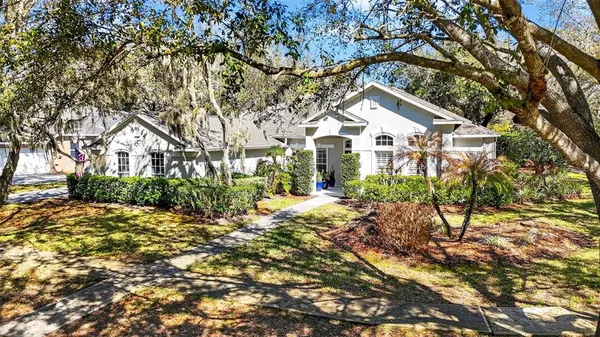 $729,000 | 15036 Eaglerise Drive, Lithia, FL 33547