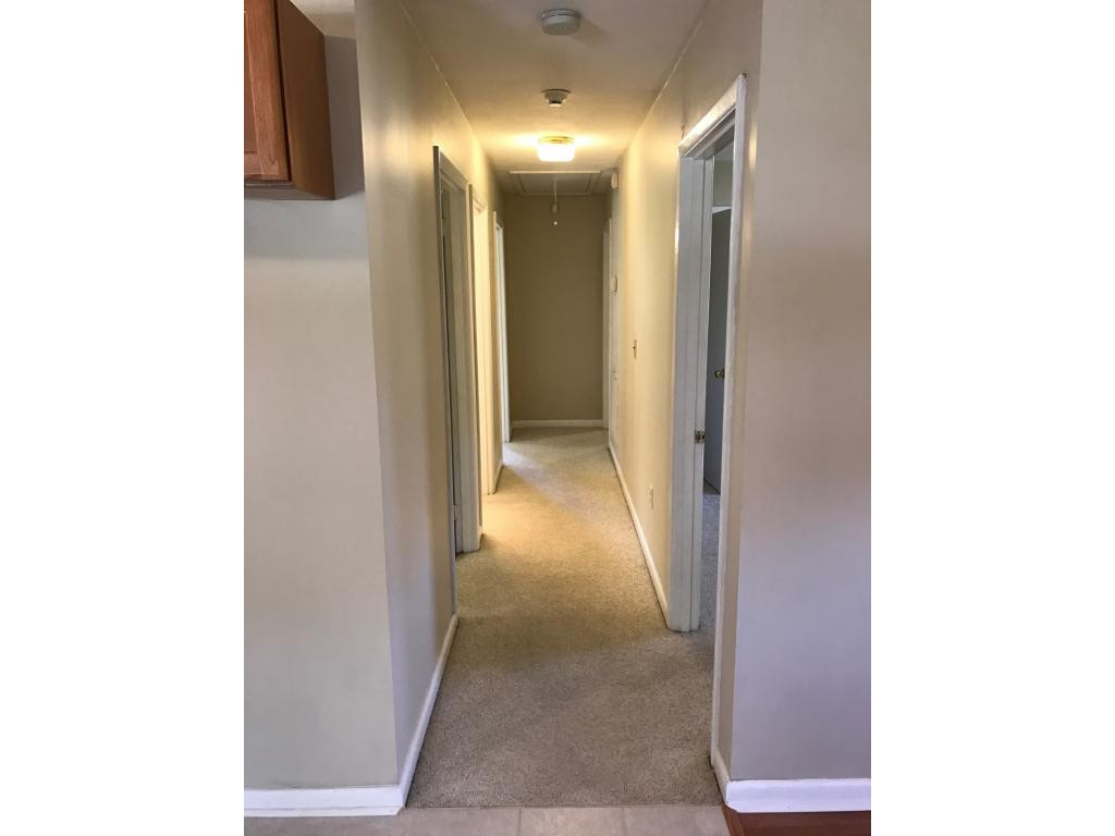 869 Cooks Valley Road Kingsport, TN 37664 - Photo 5 of 24 Photo 5