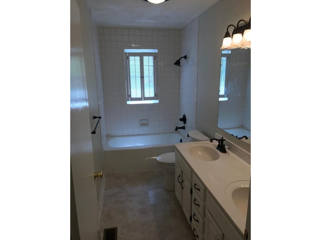 869 Cooks Valley Road Kingsport, TN 37664 - Photo 7 of 24 Photo 7