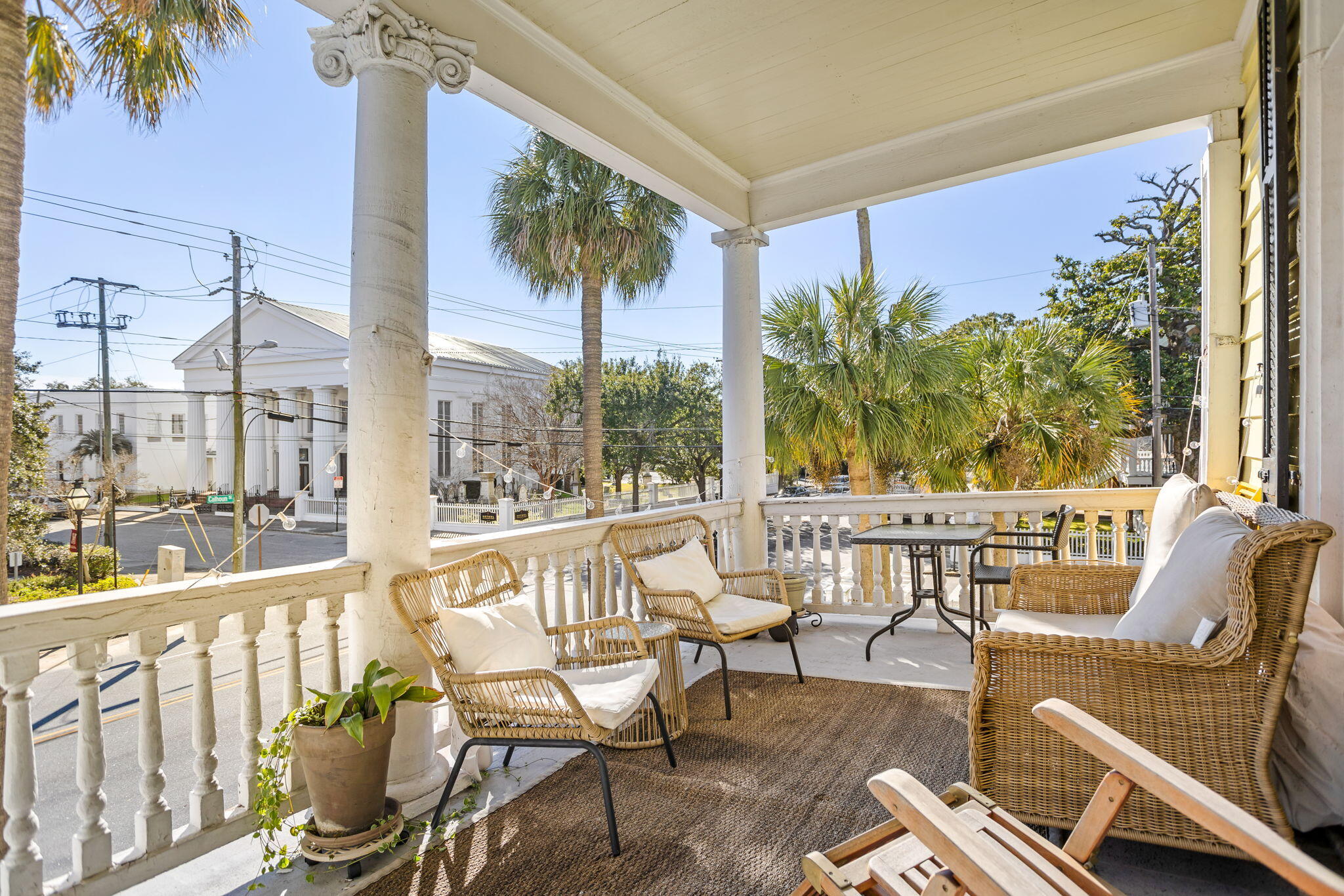 212 Calhoun Street, Unit B Charleston, SC 29401 - Photo 3 of 20 212 Calhoun B