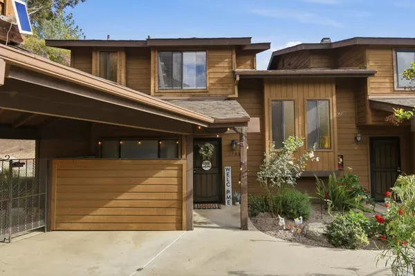 $580,000 | 1988 Arnold Way, Alpine, CA 91901