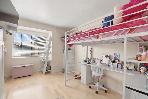 $580,000 | 1988 Arnold Way, Alpine, CA 91901