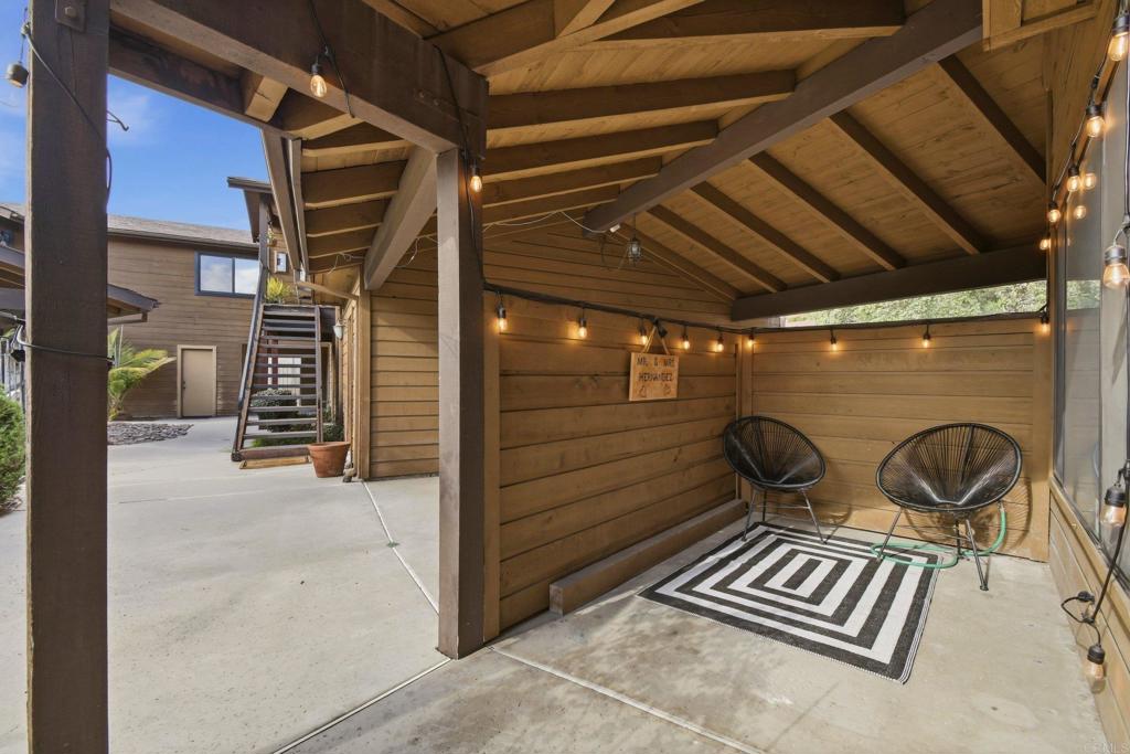 1988 Arnold Way Alpine, CA 91901 - Photo 18 of 22