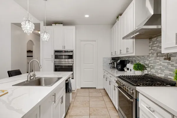 $450,000 | 2007 Brookmont Drive, Conroe, TX 77301