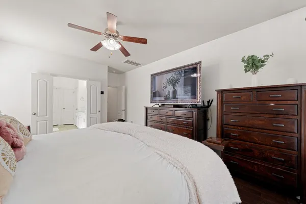 $450,000 | 2007 Brookmont Drive, Conroe, TX 77301