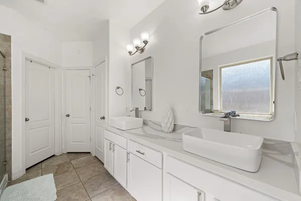 $450,000 | 2007 Brookmont Drive, Conroe, TX 77301