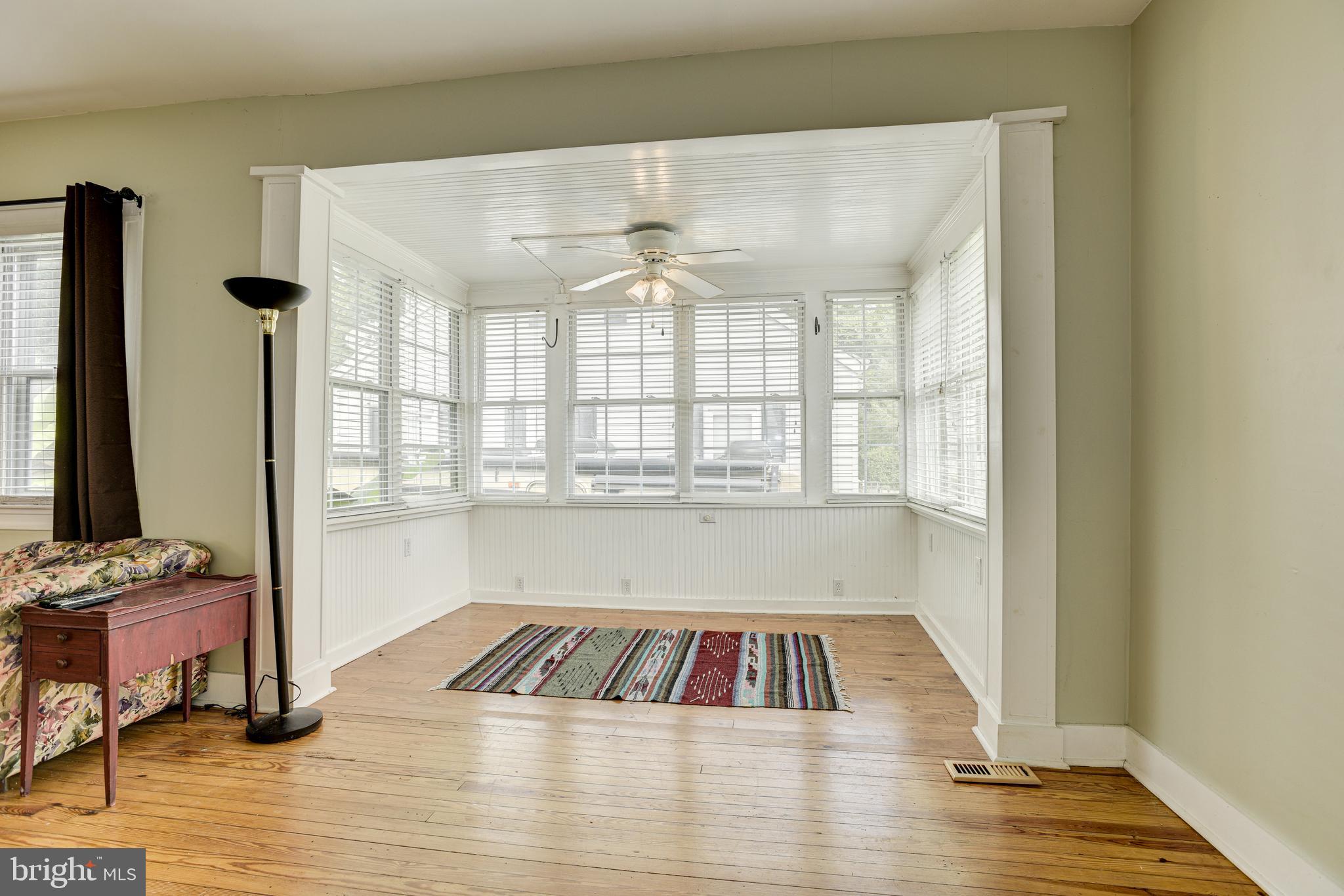 826 Cedarcroft Road Baltimore, MD 21212 - Photo 9 of 55 Perfect for zoom meetings