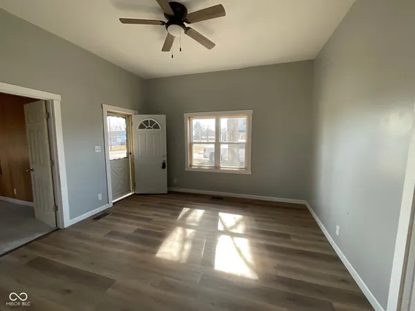 $119,900 | 577 Blue Street, Montezuma, IN 47862