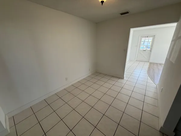 $2,200 | 6805 Northwest 75th Drive, Tamarac, FL 33321