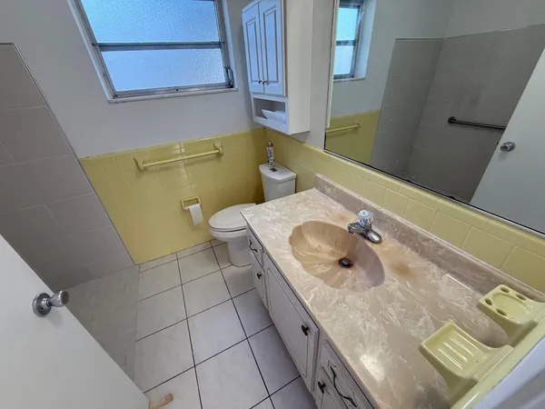 $2,200 | 6805 Northwest 75th Drive, Tamarac, FL 33321