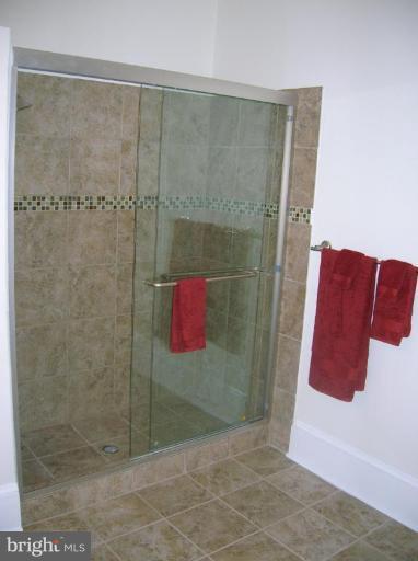 1841 Kalorama Road Northwest, Unit 2 Washington, DC 20009 - Photo 14 of 16 Bath #2