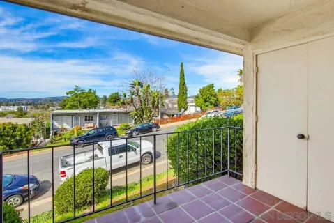 $489,000 | 725 East 4th Avenue, Unit G, Escondido, CA 92025