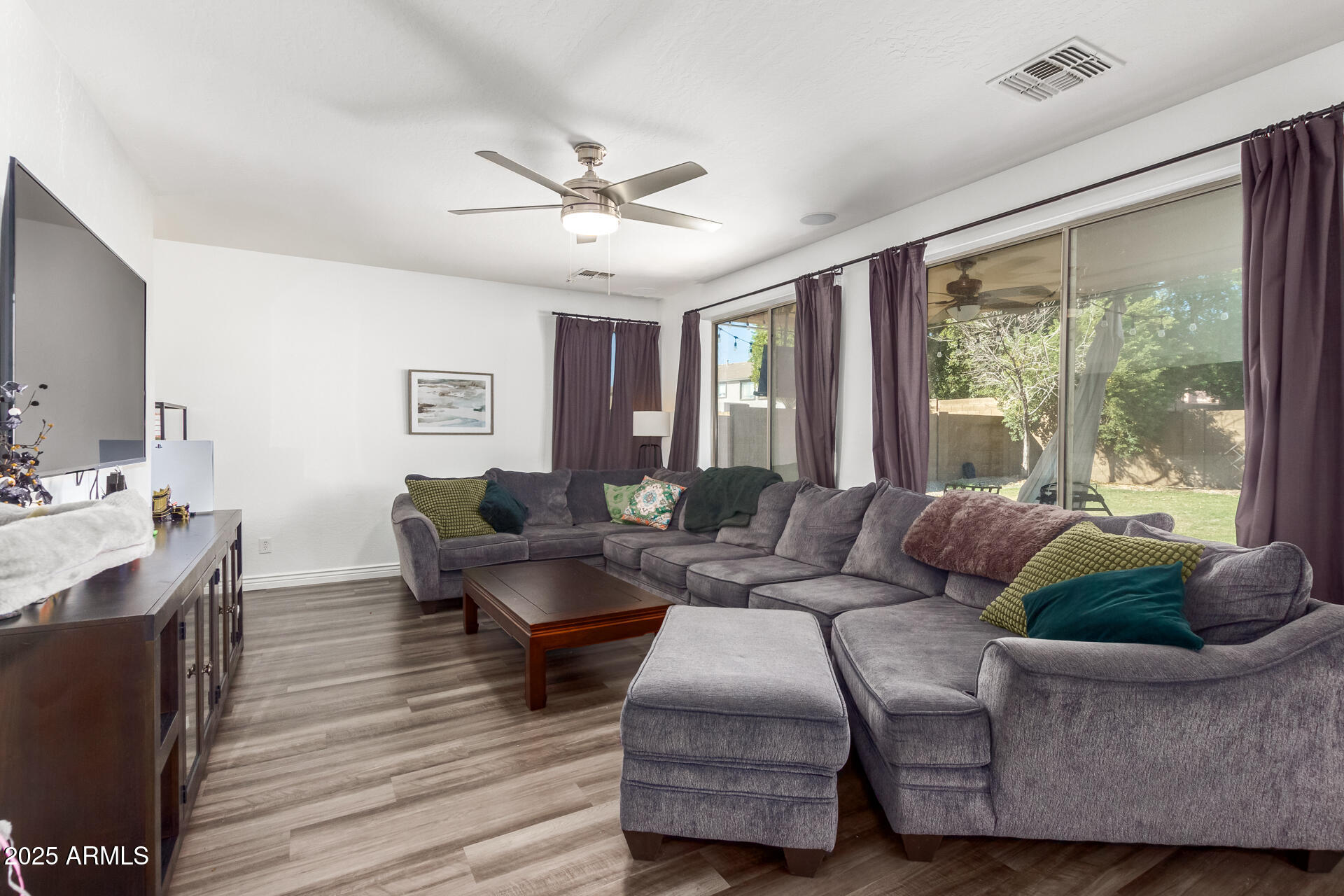 13588 West Boca Raton Road Surprise, AZ 85379 - Photo 17 of 37 0008-08 - Boca Raton