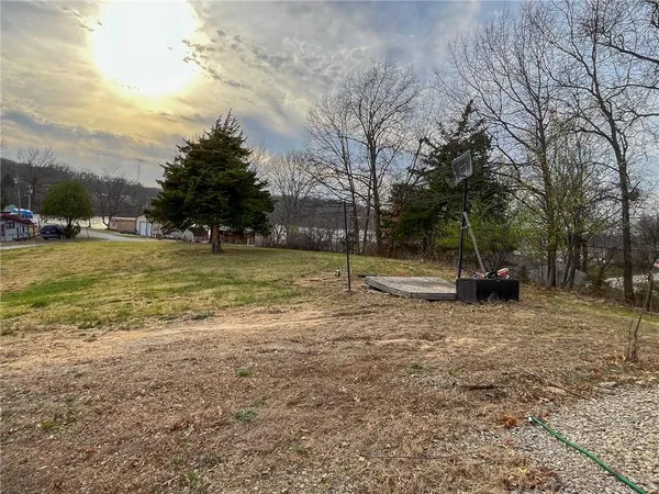 $35,000 | 71323 Fawnwood Drive, Trenton, MO 64683