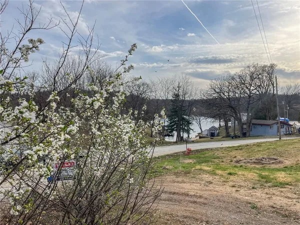 $35,000 | 71323 Fawnwood Drive, Trenton, MO 64683