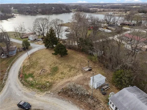 $35,000 | 71323 Fawnwood Drive, Trenton, MO 64683