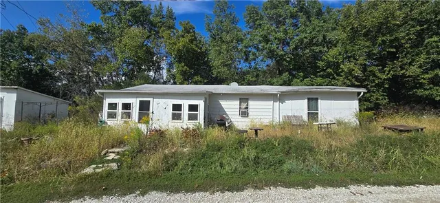 $35,000 | 71323 Fawnwood Drive, Trenton, MO 64683