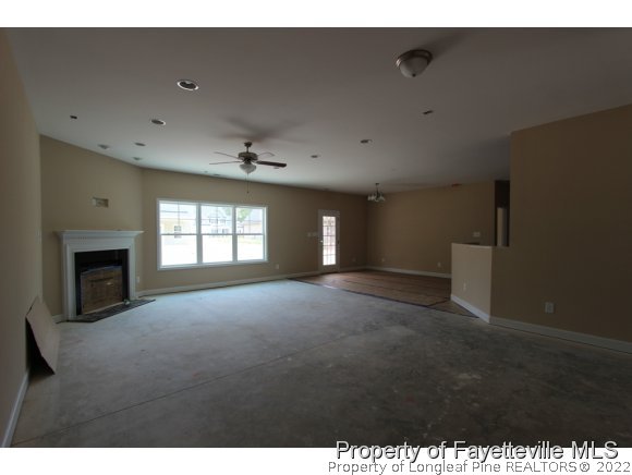 3909 Racking Horse Road Hope Mills, NC 28348 - Photo 10 of 11 Gallery Image 10