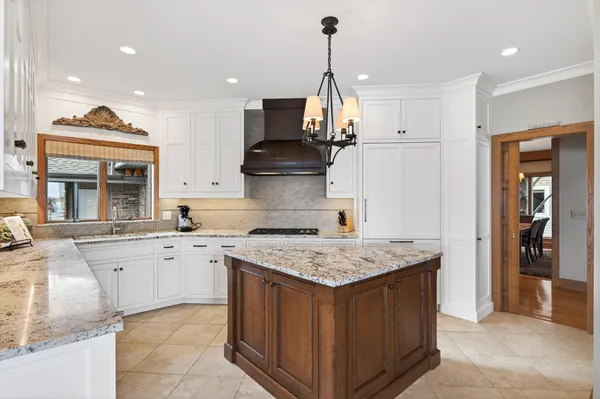 $2,690,000 | 2255 South Shore Boulevard, White Bear Lake, MN 55110